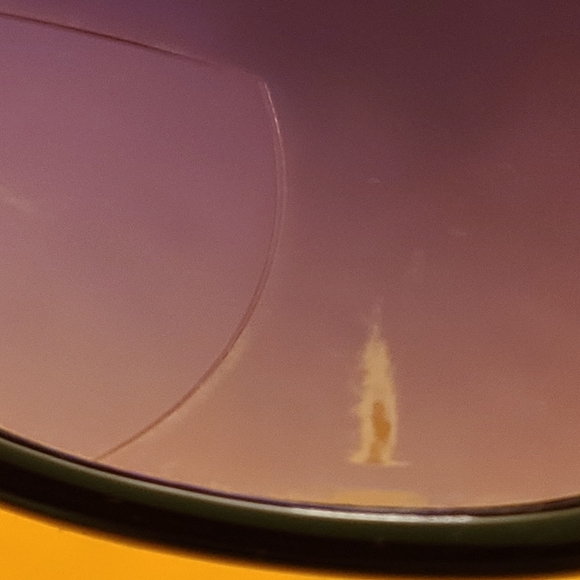 Design Optics Bi-focal Sunglasses - Picture 6 of 7